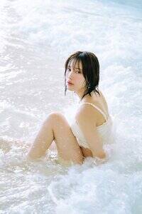 5月20日発売『中村ゆりか写真集(仮)』(宝島社)