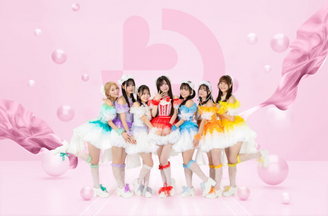 ��B�̃A�C�h��LinQ�V�����o�[��W 