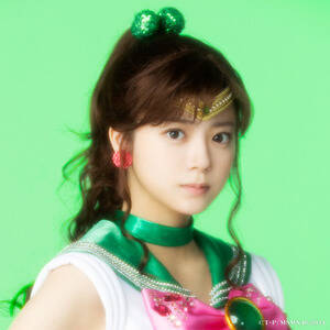 【Team STAR】セーラージュピター／木野まこと 役：冨里奈央(乃木坂46)(C）武内直子・PNP／乃木坂46 版 ミュージカル「美少女戦士セーラームーン」製作委員会 2024