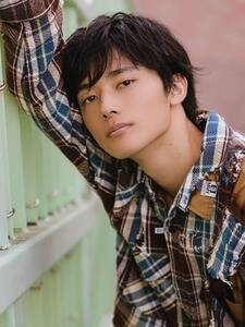 ソニー・ミュージックアーティスツ所属：櫻井海音