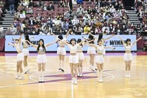 OCHA NORMAがB.LEAGUEのハーフタイムショーに出演