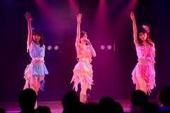 AKB48o[̓yÂg܂hƂjbNl[Őe܂ꂽBiCjAKS