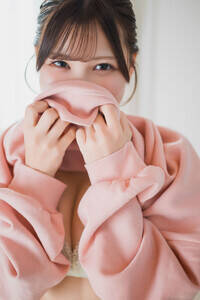 成瀬かのんデジタル写真集「今日から彼女。」(撮影:やすいきしょう)