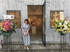 ����Ǔ삪�A���߂ăJ�����}���𖱂߂��ʐ^�W�w��ϑŐs�x�̊��Ԍ���ʐ^�W�i5��6���܂Łj�ɓo��B