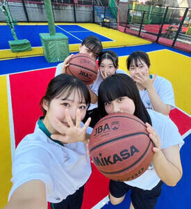 ~XEjo[VeB2025򕌑\EˉP