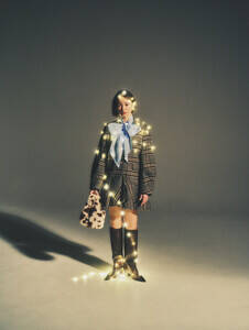 ʏeBiZŏ{bNyTwinkle Ladyz