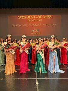 (左から)「ミセスSDGsジャパン2026鹿児島」薗田知佳さん、「ミスユニバーシティ2026鹿児島」加藤未花さん、「ミスプラネットジャパン2026鹿児島」網屋凜菜さん、「ミスユニバースジャパン2026鹿児島」中山夏鈴さん