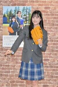 キャッチボールを披露する黒氏萌楓