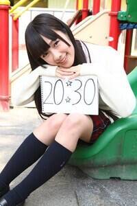 �e�B�[�����Ől�C�̃��f���A�O�c���