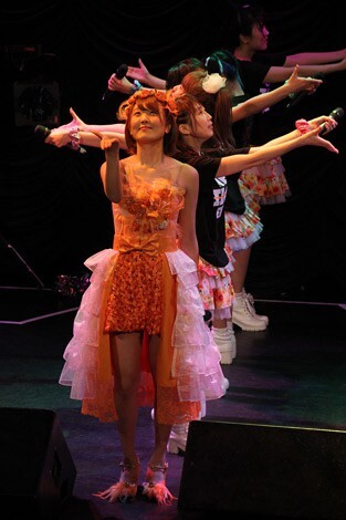 DOLL̑ƃCus薲(C)De-View