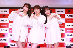 『ミスFLASH2026』グランプリ3人(左から)板野優花、美波那緒、佐々木明音(C)Deview