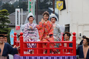 2025~X{OvE~X̐ΐ얞ނouIq喼sv̖͗l