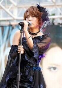 3AVhXe[VXNGAɂăTvCỸ\fr[LOCxgJÂAKB48Eē݂̍Ȃ݁B 