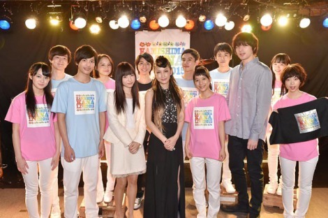 w\QZIx̎^ɂāAÁiO񒆉jAo[ƌږ̏cDAږ̐_cB(C)TBS