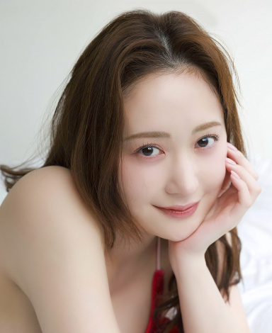 �t����߁A30��̃G���K���g�{�f�B 