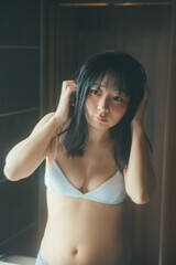 ɂ񂱃X^[EAS1stʐ^W@BeFS iCjuk