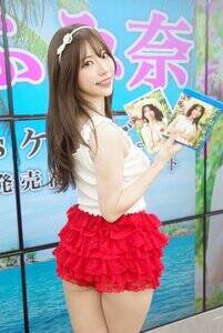 �C���[�WDVD�wCairns�@�P�A���Y�x�̔����L�O�C�x���g���s������؂ӂݓ�