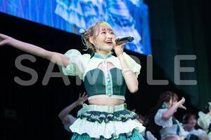 fW^ʐ^WuDOLL TOUR 2023 `Story` TOKYO FINAL LIVE PHOTO BOOKvioricon MEj