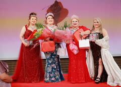 uToday's Woman Japan 2025v̖͗l