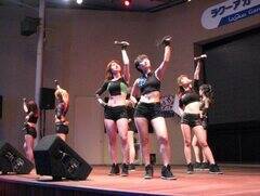 bグꂽĝŁAMA͂ptH[}XBʐ^́wŚIPump Up!!xB(C)De-View