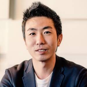 �v���f���[�T�[��SHOJI STEVE INODA���B