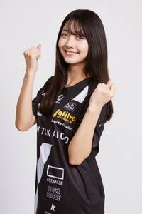 バレーボールチーム「Safilva北海道」のイメージキャラクターに就任した山口はのん