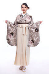 �~�X�E���j�o�[�X�E�W���p��2025���{��\�E���{������