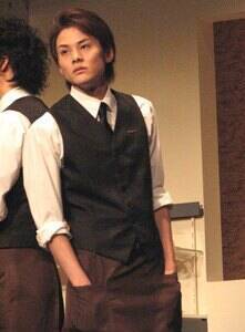 ����w�����鎄�̃x�[�J���[�x�Łg�c���f���h�̓V�˃p���E�l���������Ă���É��h��(Lead)�B�@�iC�jORICON DD inc.