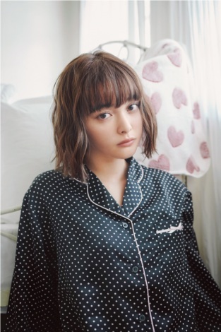 玉城ティナ つい写真を撮りたくなるルームウェアのイメージモデルに ニュース Deview デビュー