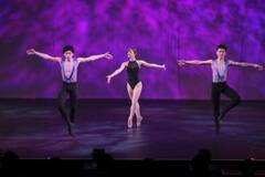 wHBDA SHOWCASE 2018xi13^E| j[sAz[jB