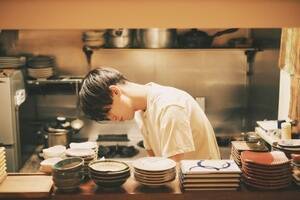 「陳内将2023.04-2024.03カレンダーブック」(東京ニュース通信社刊)