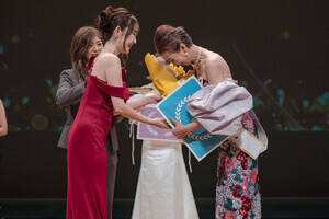 �u�x�X�g�I�u�~�X�v������̖͗l