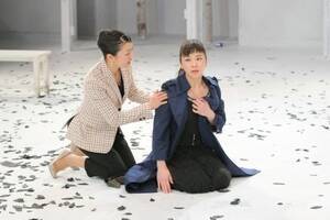 2014�N�x���C�Ȕ��\��w�O�l�o���x