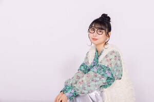 「見届け人(審査員)」のハシヤスメ・アツコ