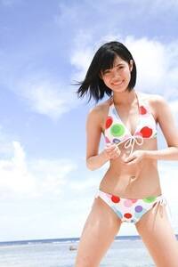 1st写真集『ゆうなのゆっ。』(東京ニュース通信社/定価2800円)より。