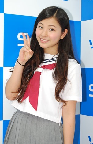 アイドリング の14歳 倉田瑠夏がファーストdvdで初体験 ニュース Deview デビュー