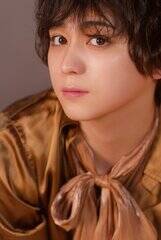 �u���ލG�I1st�ʐ^�W �����v��s�J�b�g �iC�jKADOKAWA�^�ʐ^�F�M�ؗD���q