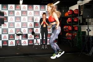 Reebok̃g[NCxgœdтێRjށB