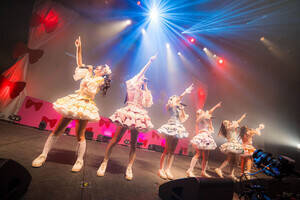 �wLuce Twinkle Wink�� Live Tour2025 �`Immutable RIIbon*�`�x���b����K�[�f���z�[���i�B�e�^���R�t���j