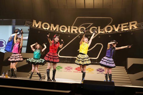 ����ȃX�e�[�W�ł������̑S�͂̃p�t�H�[�}���X���I������������N���[�o�[�y��5�l