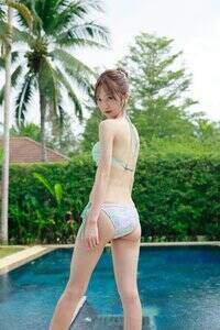 �w���{�~��1st�ʐ^�W ���h���Ȏ��x�i���s�FKADOKAWA�@�B�e�F�c���q�v�j