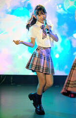 ~N`ɂĔzMfr[wAChE݂Ȃ