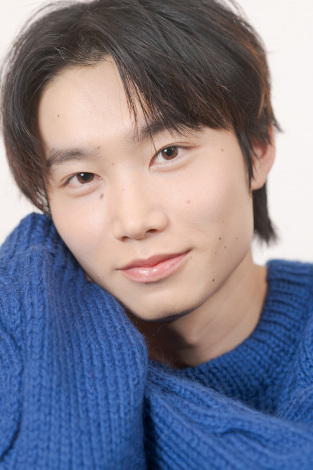 忍術が得意な新人俳優・長野伸乃助 