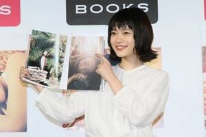 25AHMV&BOOKS SHIBUYAɂčsꂽ t@[Xgʐ^Ww[gsAxij[XʐMЊj̔LOCxg