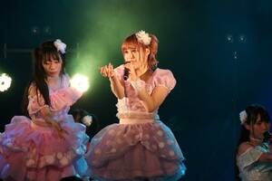 Luce Twinkle Wink̃o[EѐD߂݂̃o[Xf[Cui1AEVhBLAZEjiCjDeview