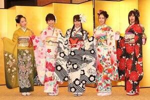AKB48O[v̐lLOBeɏoȂNMB48Vlo[BΒˎ仁A[āAԔځA؎uAÉꐬiCjDeview