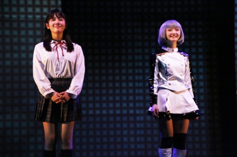 アイドルたちがSF世界で大乱闘 舞台『時空警察クロノゲイザー』開幕 18枚目 ニュース画像 Deviewデビュー