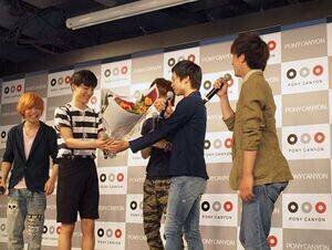 D-BOYS̈vÜđYƓyVIA傫ȉԑāA핪̌cPatchjB