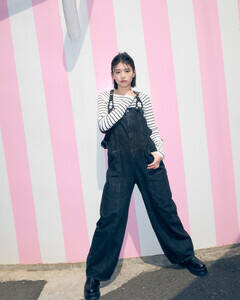uSOMETHING feat. Natsuki DeguchivLOOK02.