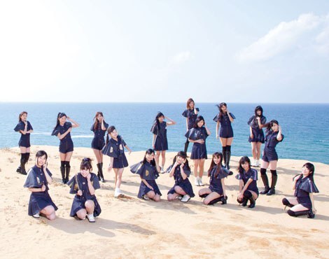 ��B���̃A�C�h���O���[�vLinQ�B4���ɂ�1���N�L�O�̃��C�u���J�Â����B